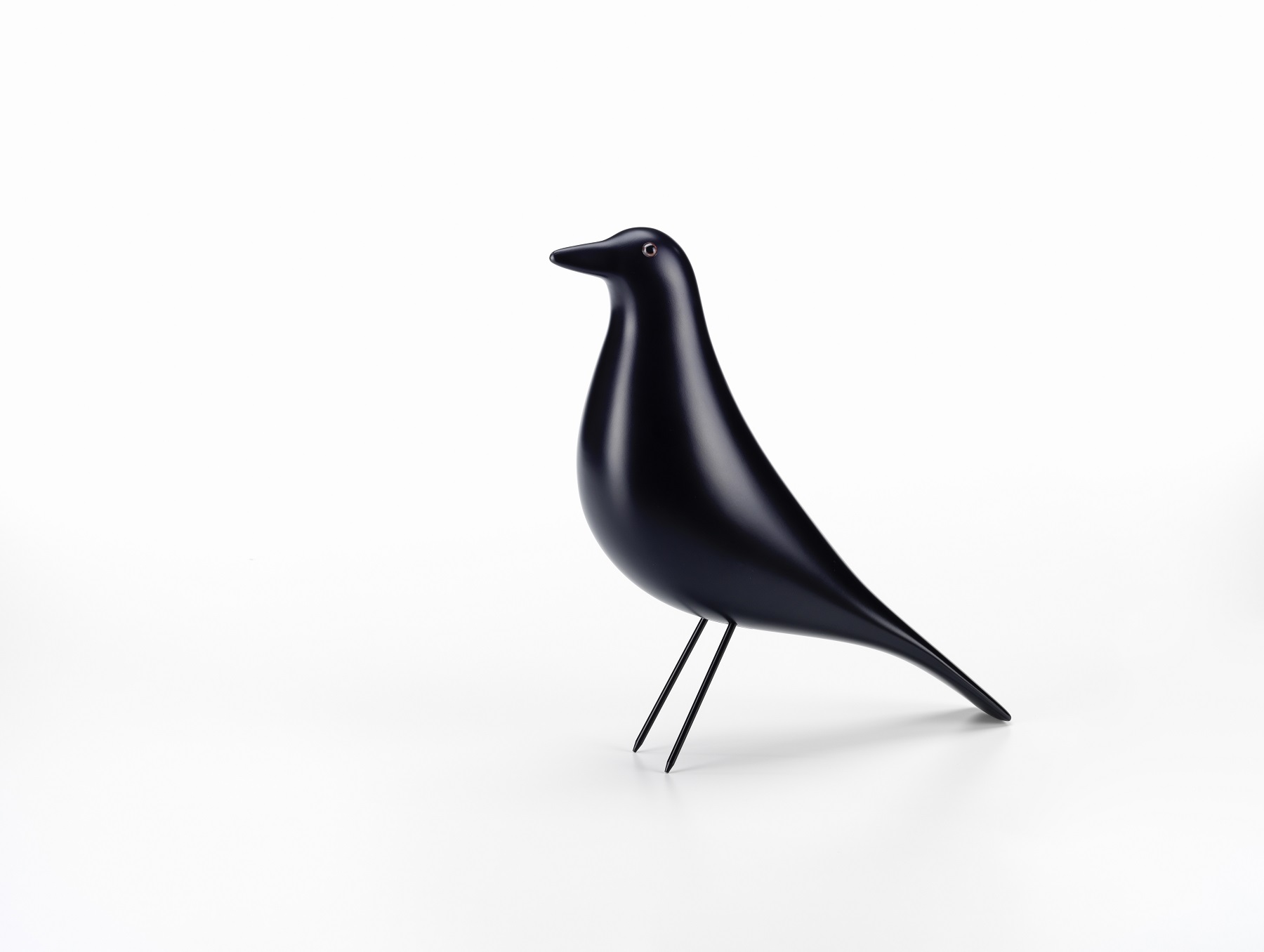 Designobjekt Vogel Eames House bird von vitra im LHL Onlineshop kaufen. Schwarz Vorderansicht