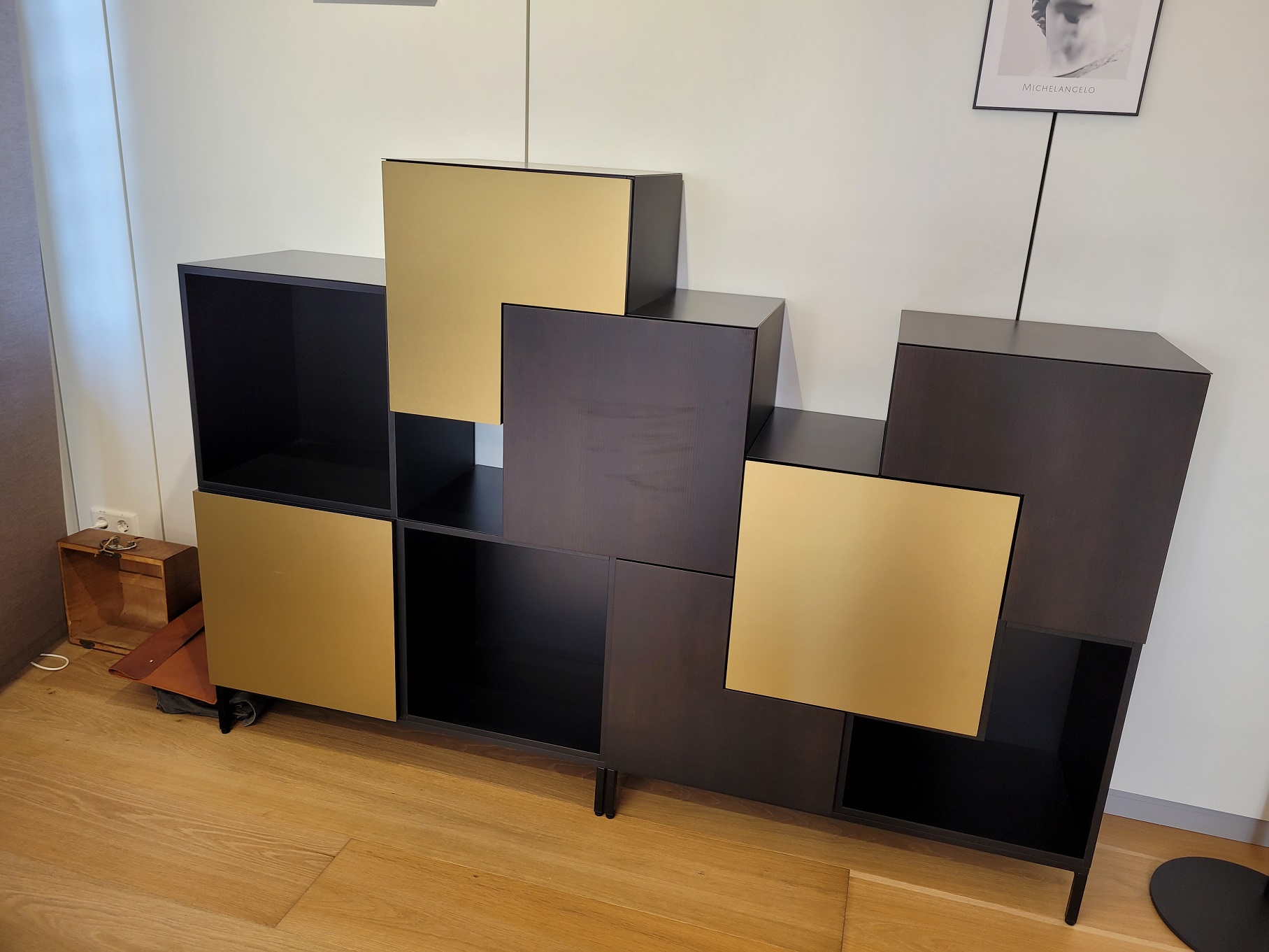 LHL Onlineshop - Abverkaufsmöbel - Ragnars Würfelregal