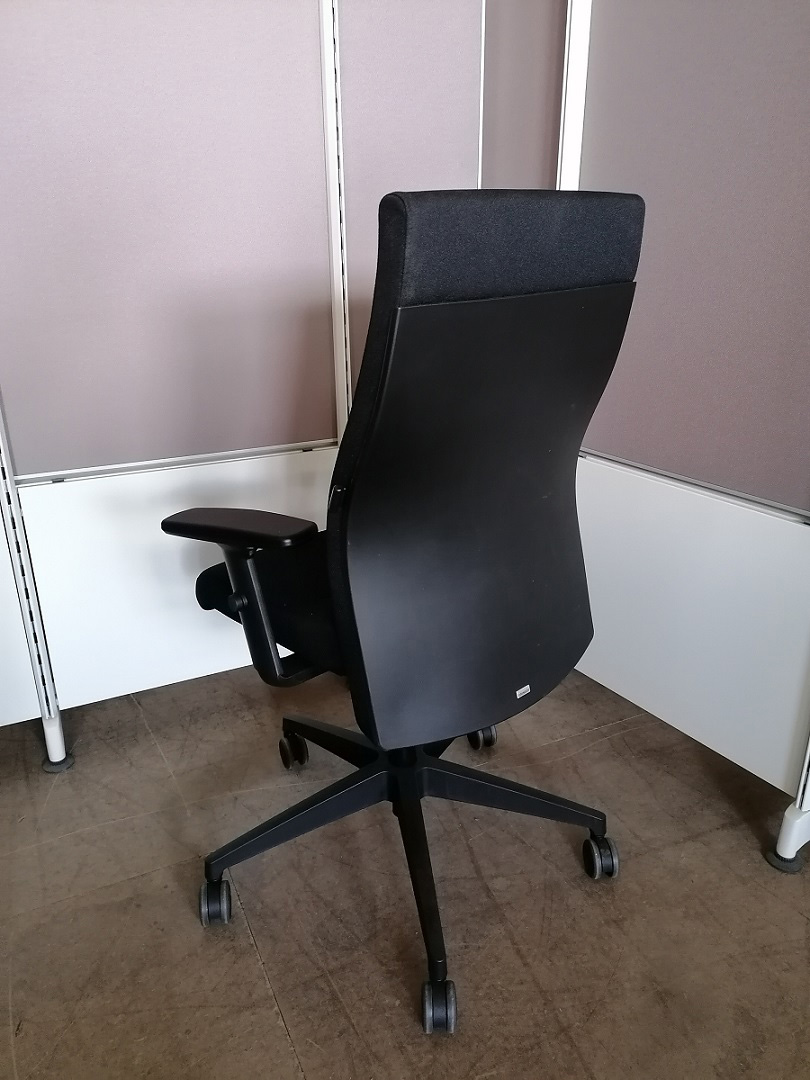 LHL Onlineshop - Abverkaufsmoebel - Interstuhl RS139 Buerostuhl schwarz Rücken