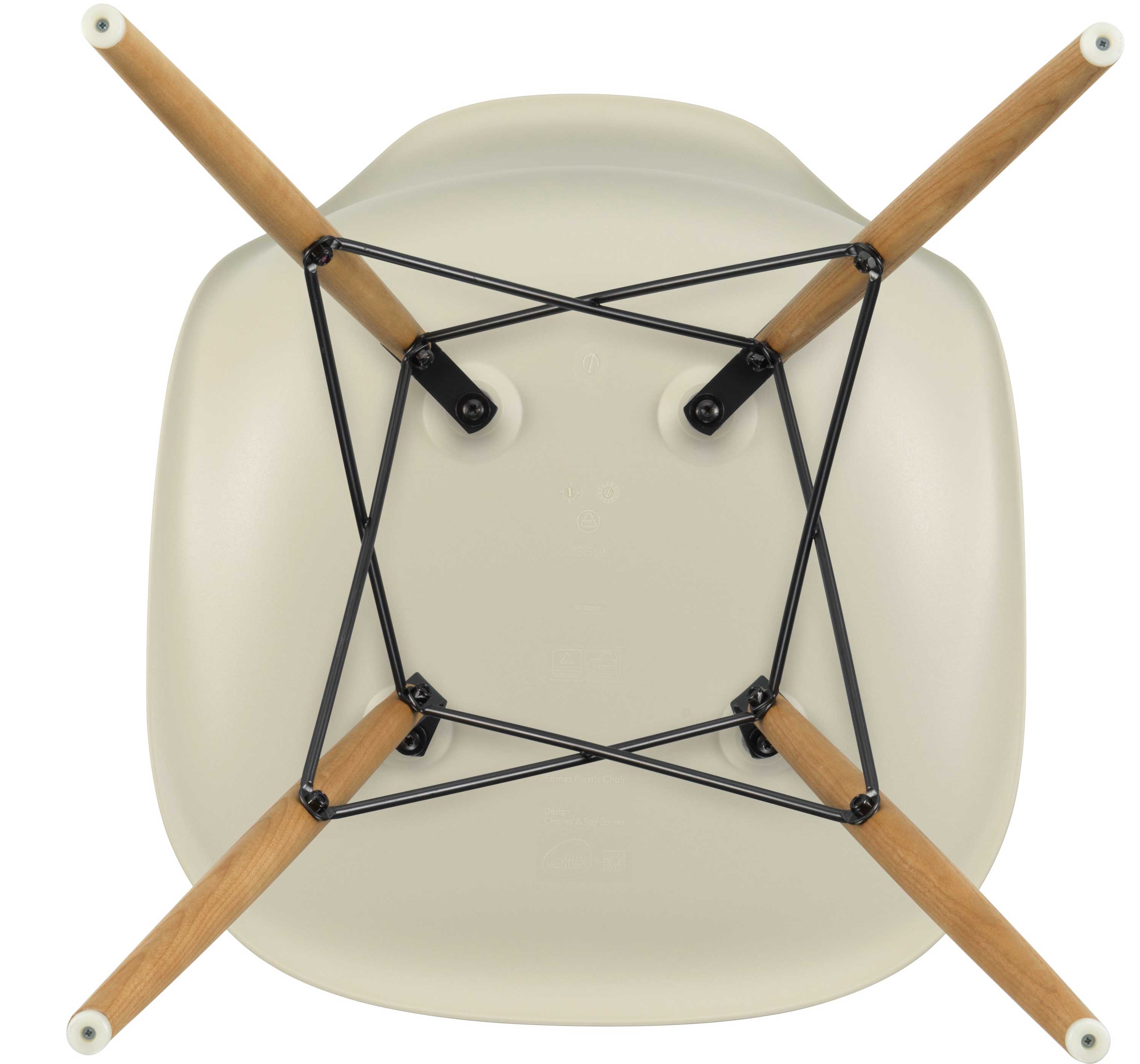 Designerstuhl Side chair  DSW in weiss mit Holzbeinen von Vitra im LHL-Shop –  Unteransicht
