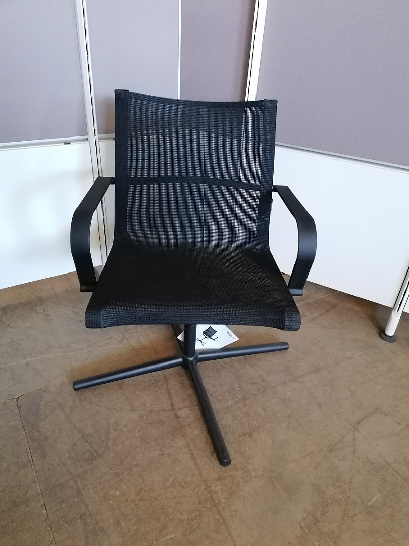 LHL Onlineshop - Abverkaufsmöbel - Wagner D1 schwarz Netz