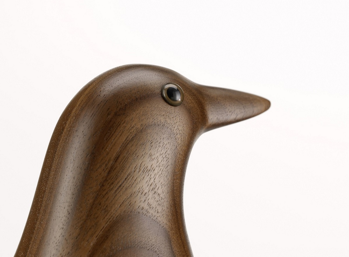 Designobjekt Vogel Eames House bird von vitra im LHL Onlineshop kaufen. Holz Detail Kopf